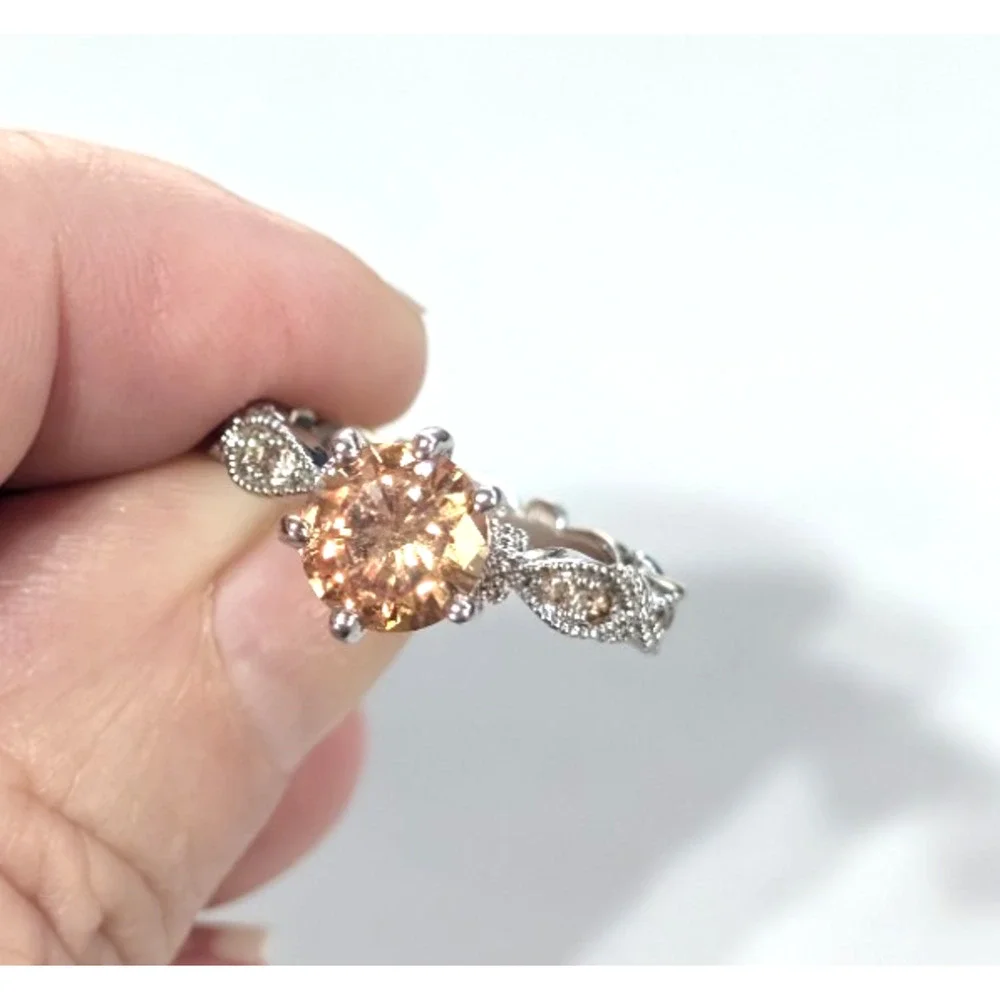 Amber Glass Round Rhinestone Silver Tone Ring Size‎ 7 Ornate R-TN20